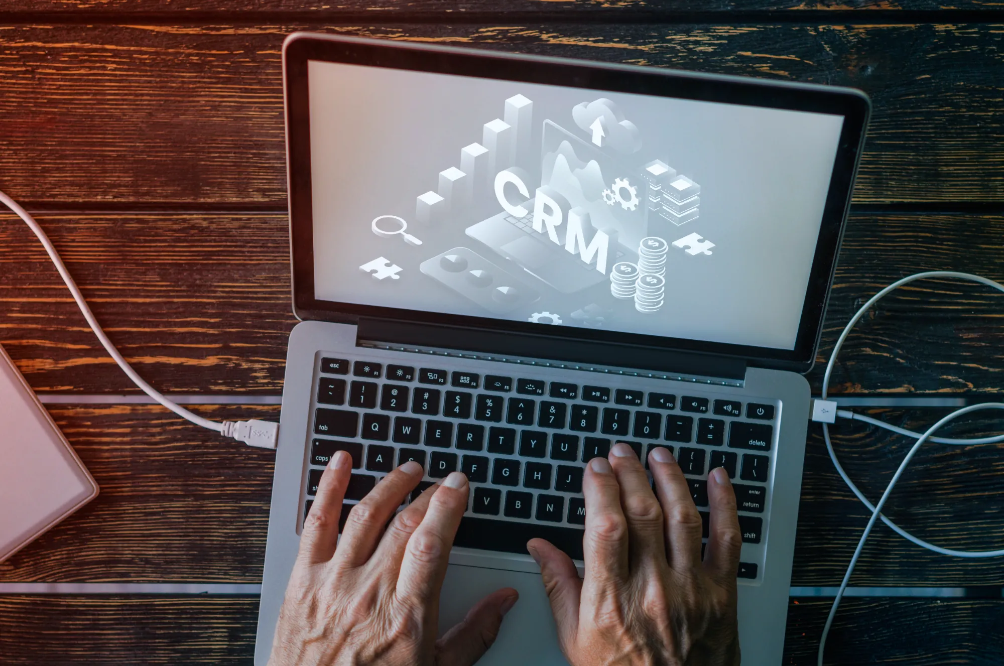 De ce este importantă dezvoltarea personalizată a sistemelor CRM?